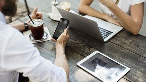 Les 3 applications indispensables pour trouver un job